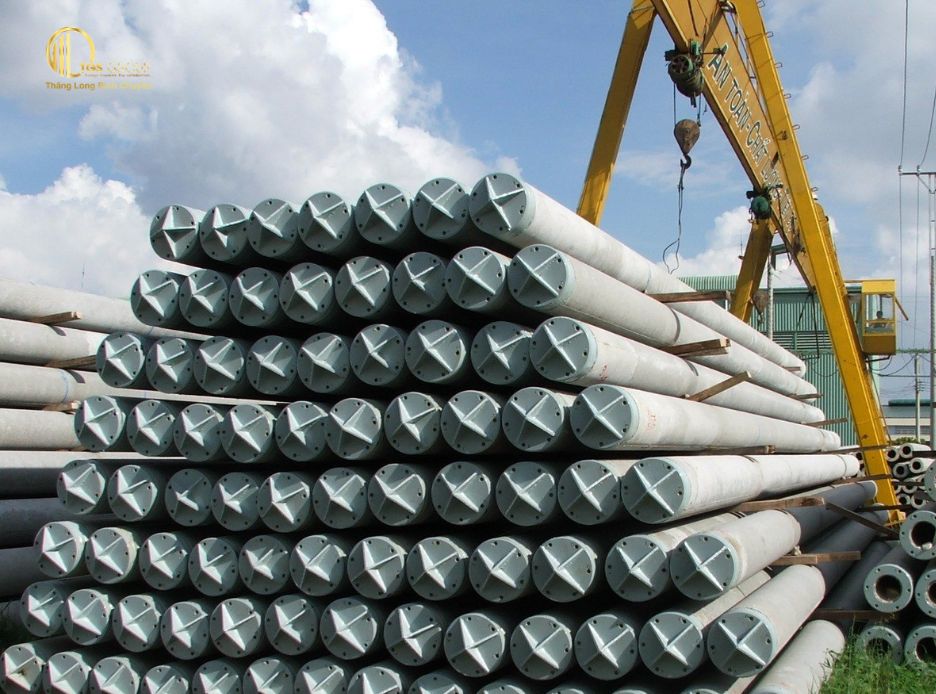 Cọc bê tông đúc sẵn 200x200